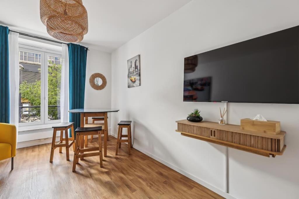 Paris Elegant 1Br In Front Of Montparnasse Tower Apartment Bagian luar foto